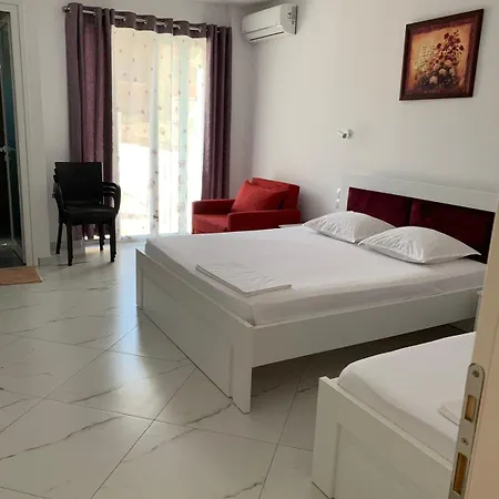 Rea's Guest house