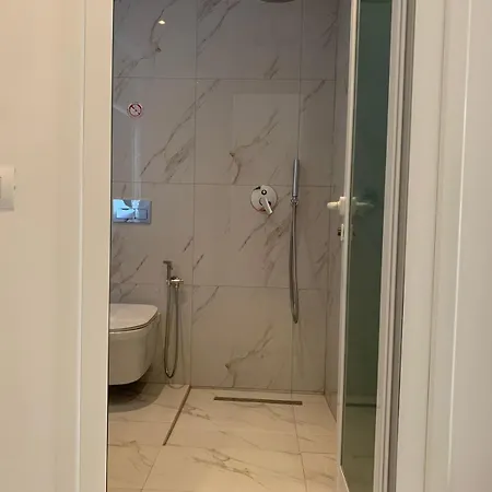 Guest house Rea's Ksamil