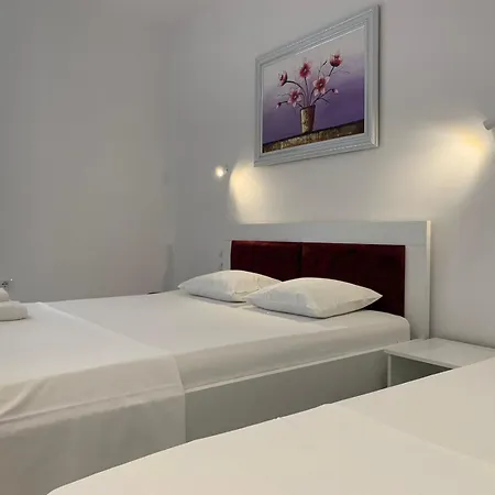 Rea's Guest house
